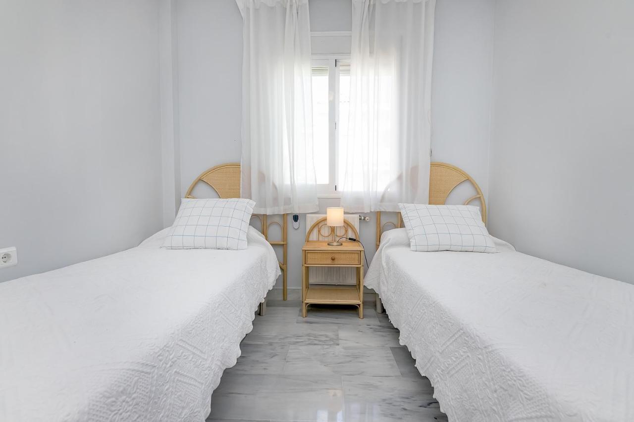 Apartamento Bhost - Parque Del Sol Marbella Exterior foto