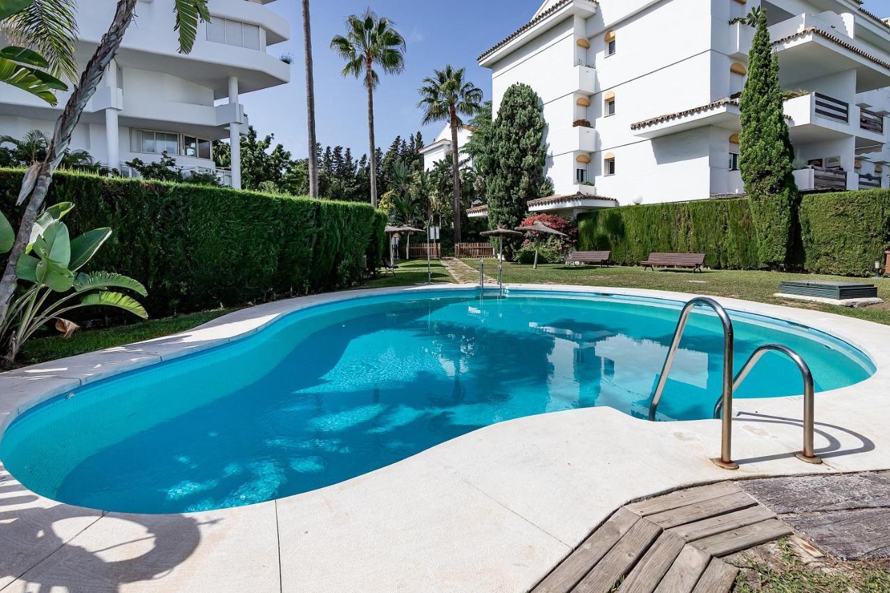 Apartamento Bhost - Parque Del Sol Marbella Exterior foto